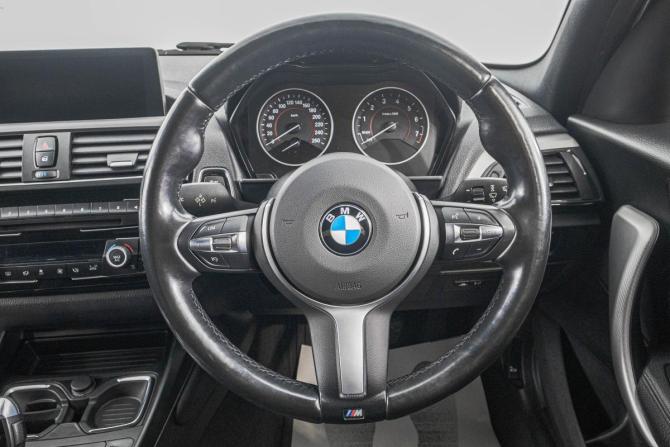 BMW 1 серии II (F20/F21) Рестайлинг с пробегом 2015 года, цена 1 499 000 рублей, 94000 км, хэтчбек, Автокод Объявления
