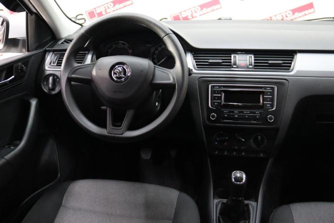 Skoda Rapid I с пробегом 2017 года, цена 965 650 рублей, 145532 км, лифтбек, Автокод Объявления