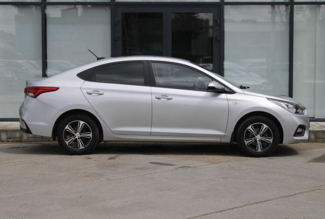 Hyundai Solaris II с пробегом 2019 года, цена 1 575 000 рублей, 57259 км, седан, Автокод Объявления
