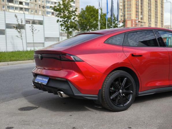 Changan UNI-V I с пробегом 2024 года, цена 2 390 000 рублей, 39840 км, лифтбек, Автокод Объявления