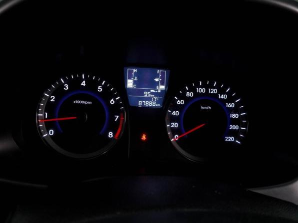 Hyundai Solaris I Рестайлинг с пробегом 2015 года, цена 1 079 000 рублей, 87888 км, хэтчбек, Автокод Объявления