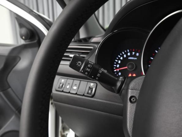 Kia Rio III Рестайлинг с пробегом 2016 года, цена 1 108 070 рублей, 120882 км, хэтчбек, Автокод Объявления