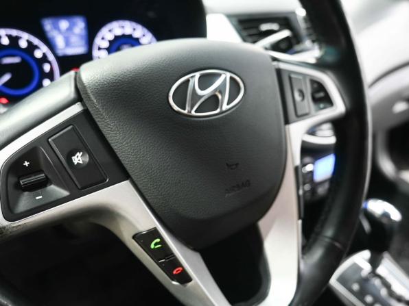 Hyundai Solaris I с пробегом 2013 года, цена 879 900 рублей, 156000 км, седан, Автокод Объявления