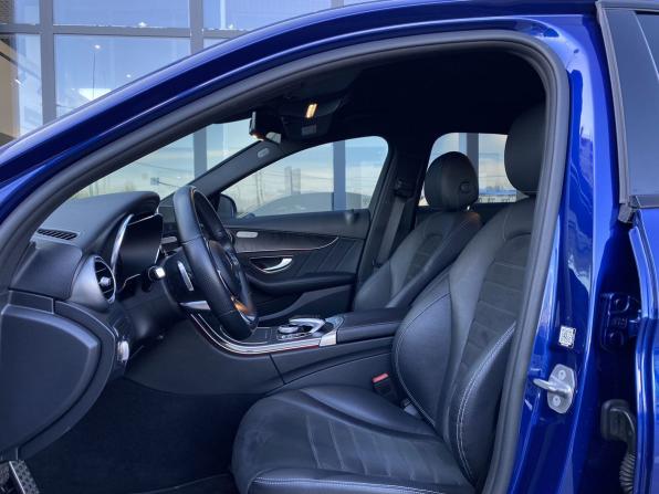 Mercedes-Benz C-Класс IV (W205) Рестайлинг с пробегом 2019 года, цена 2 849 000 рублей, 63756 км, седан, Автокод Объявления