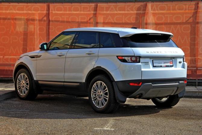 Land Rover Range Rover Evoque I с пробегом 2015 года, цена 2 200 000 рублей, 134362 км, внедорожник, Автокод Объявления