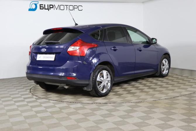 Ford Focus III с пробегом 2013 года, цена 729 990 рублей, 181000 км, хэтчбек, Автокод Объявления