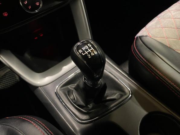 Kia Ceed II с пробегом 2013 года, цена 990 000 рублей, 148994 км, хэтчбек, Автокод Объявления