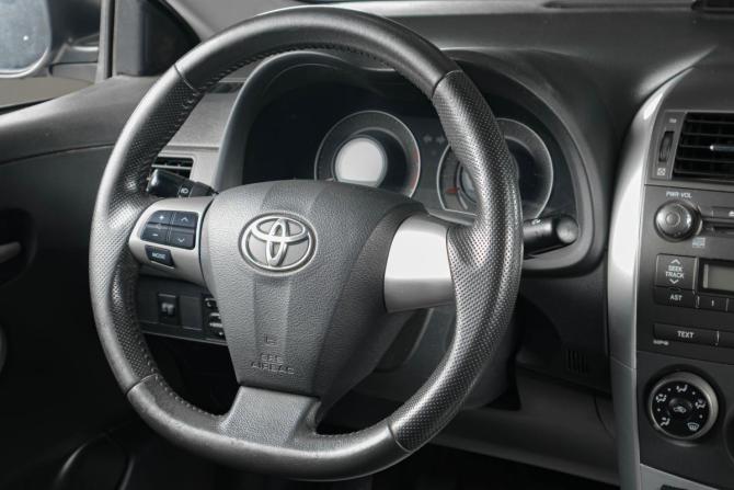 Toyota Corolla X (E140 E150) Рестайлинг с пробегом 2012 года, цена 699 000 рублей, 227634 км, седан, Автокод Объявления