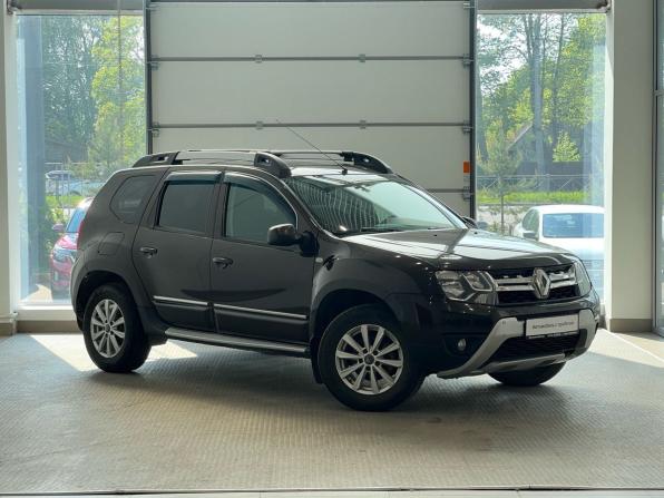 Renault Duster I Рестайлинг с пробегом 2017 года, цена 1 290 000 рублей, 121000 км, внедорожник, Автокод Объявления