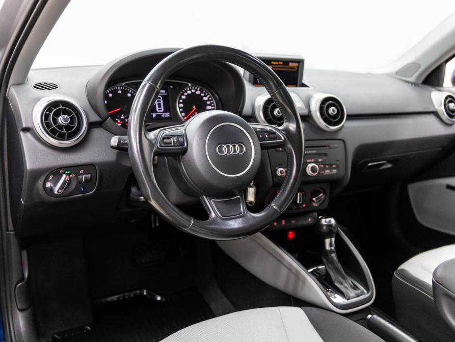 Audi A1 I (8X) Волгоград  - изображение 15