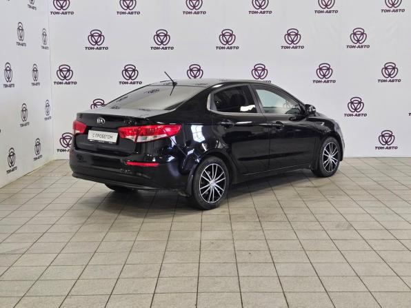 Kia Rio III Рестайлинг с пробегом 2015 года, цена 1 062 000 рублей, 109000 км, седан, Автокод Объявления