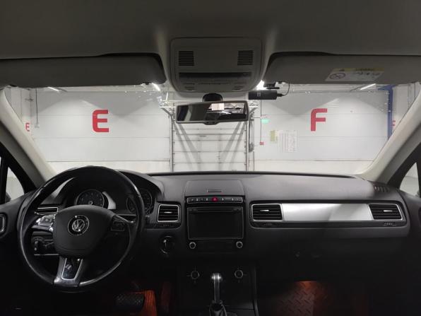 Volkswagen Touareg II Рестайлинг с пробегом 2015 года, цена 2 426 000 рублей, 221734 км, внедорожник, Автокод Объявления