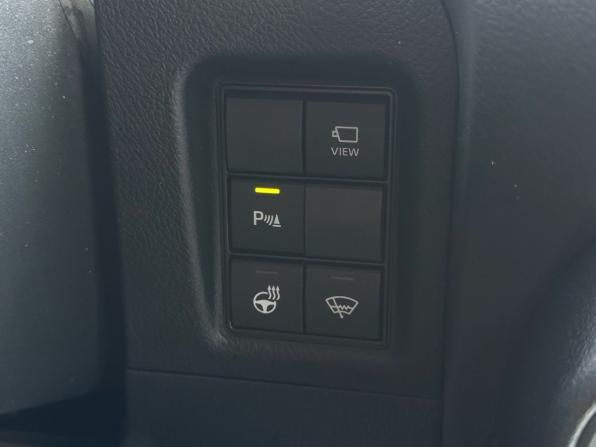 Toyota Land Cruiser Prado 150 Series Рестайлинг 2 с пробегом 2019 года, цена 5 850 000 рублей, 131301 км, внедорожник, Автокод Объявления