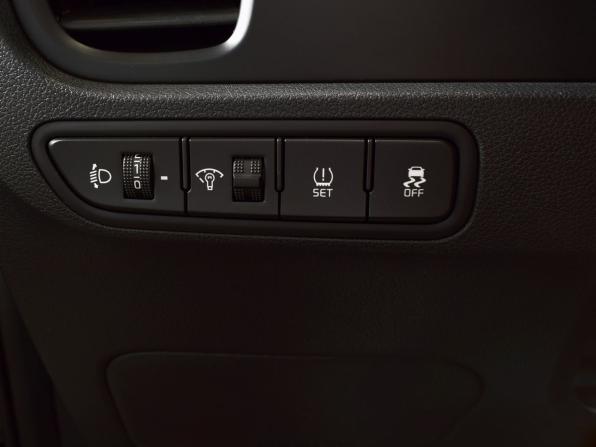 Kia Rio IV с пробегом 2018 года, цена 1 199 999 рублей, 104668 км, седан, Автокод Объявления