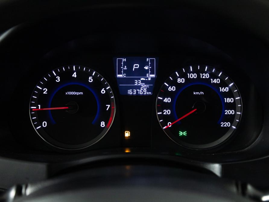 Hyundai Solaris I Рестайлинг Санкт-Петербург  - изображение 12