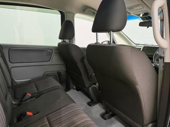 Honda Freed II с пробегом 2017 года, цена 1 430 000 рублей, 138500 км, компактвэн, Автокод Объявления