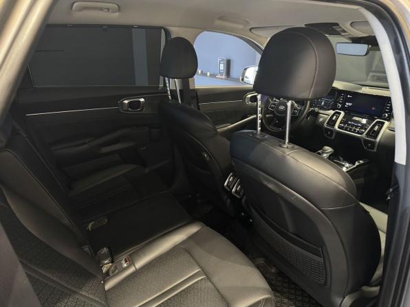 Kia Sorento IV с пробегом 2021 года, цена 3 960 000 рублей, 27970 км, внедорожник, Автокод Объявления