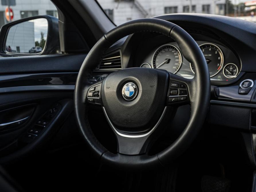 BMW 5 серии VI (F10/F11/F07) Москва  - изображение 10