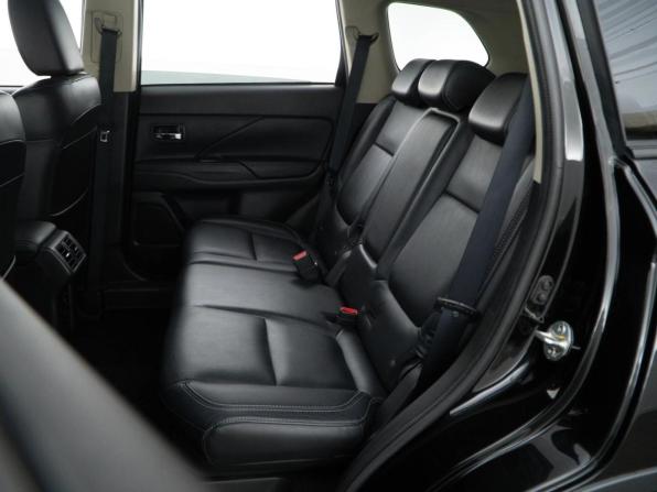 Mitsubishi Outlander III Рестайлинг 3 с пробегом 2019 года, цена 1 964 055 рублей, 144337 км, внедорожник, Автокод Объявления
