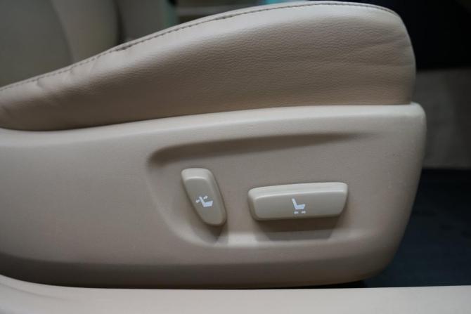 Toyota Camry VII (XV50) с пробегом 2014 года, цена 1 680 000 рублей, 246615 км, седан, Автокод Объявления