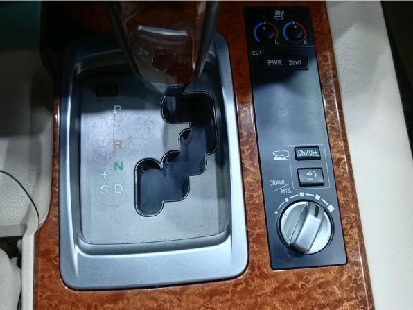 Toyota Land Cruiser 200 Series Рестайлинг 1 с пробегом 2012 года, цена 2 999 000 рублей, 152412 км, внедорожник, Автокод Объявления