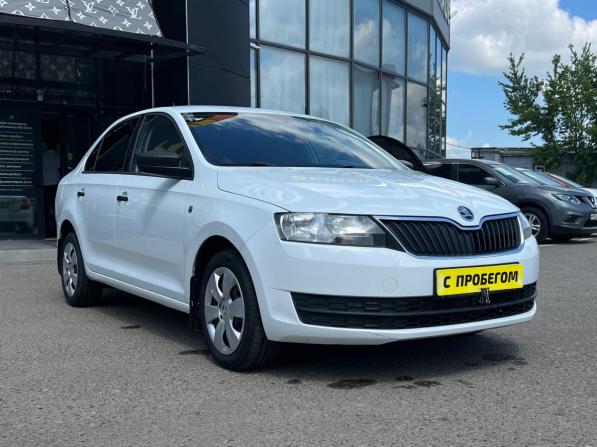 Skoda Rapid I с пробегом 2016 года, цена 899 000 рублей, 212000 км, лифтбек, Автокод Объявления