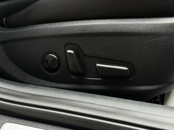 Kia Optima IV с пробегом 2017 года, цена 1 799 000 рублей, 185114 км, седан, Автокод Объявления