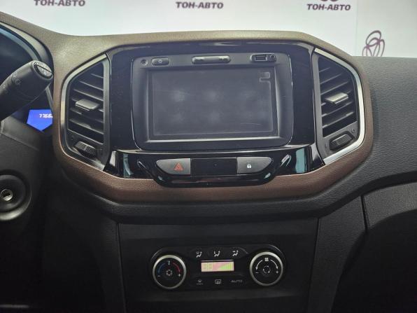Lada (ВАЗ) XRAY I с пробегом 2017 года, цена 765 000 рублей, 77661 км, хэтчбек, Автокод Объявления