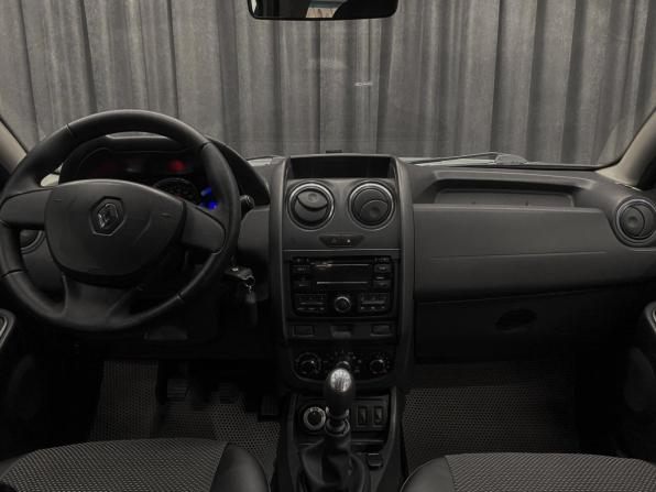 Renault Duster I Рестайлинг с пробегом 2015 года, цена 909 000 рублей, 225000 км, внедорожник, Автокод Объявления