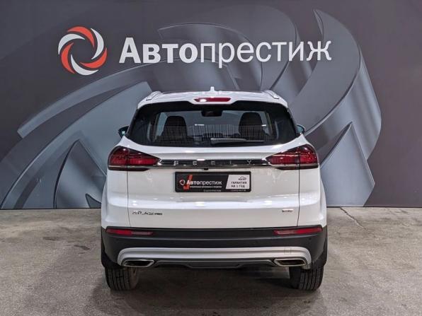 Geely Atlas Pro с пробегом 2023 года, цена 2 070 000 рублей, 47000 км, внедорожник, Автокод Объявления