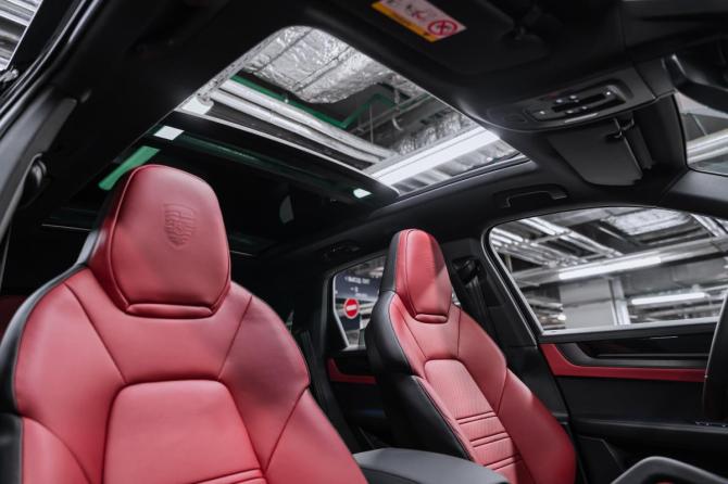 Новый Porsche Cayenne III Рестайлинг 2026 года, цена 18 500 000 рублей, внедорожник, Автокод Объявления