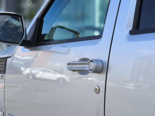 Dodge Nitro с пробегом 2008 года, цена 995 000 рублей, 215482 км, внедорожник, Автокод Объявления
