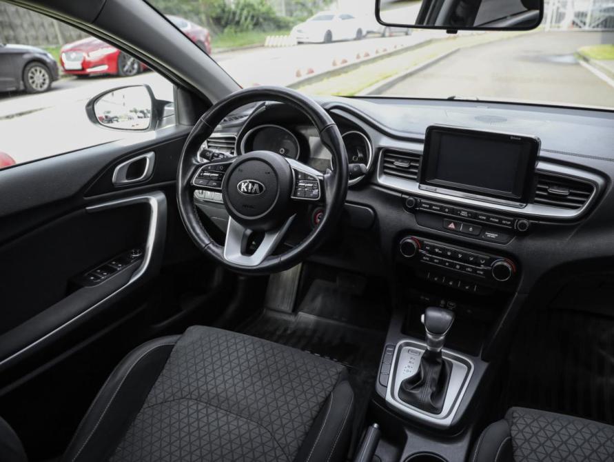 Kia Ceed III Санкт-Петербург  - изображение 11