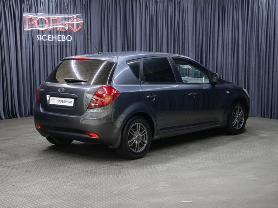 Kia Ceed I Москва  - изображение 5