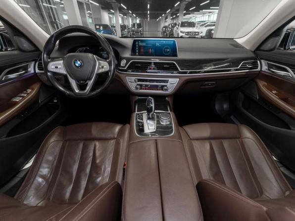BMW 7 серии VI (G11/G12) Рестайлинг с пробегом 2020 года, цена 4 650 000 рублей, 245500 км, седан, Автокод Объявления