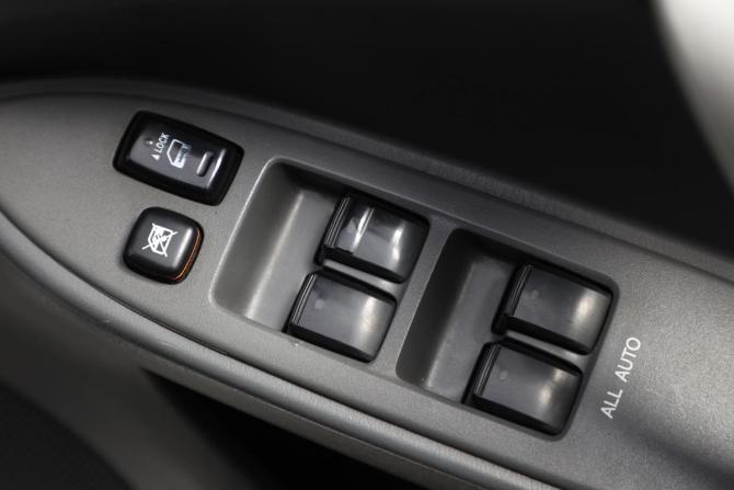 Toyota Allion I Рестайлинг с пробегом 2006 года, цена 799 000 рублей, 320000 км, седан, Автокод Объявления