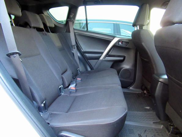 Toyota RAV4 IV (XA40) Рестайлинг с пробегом 2018 года, цена 2 980 000 рублей, 119885 км, внедорожник, Автокод Объявления