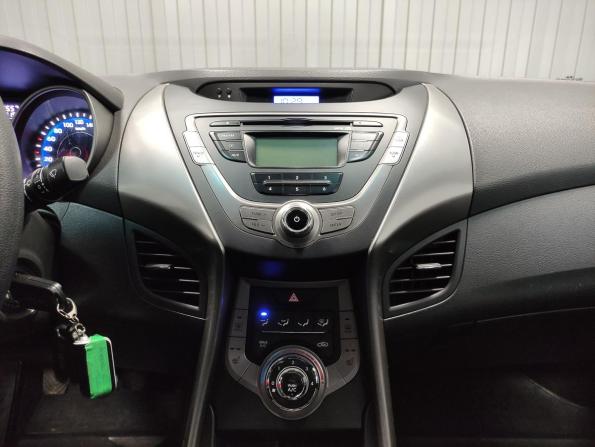 Hyundai Elantra V (MD) с пробегом 2012 года, цена 950 000 рублей, 101515 км, седан, Автокод Объявления