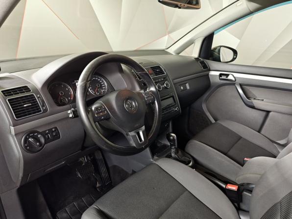 Volkswagen Touran I Рестайлинг 2 с пробегом 2012 года, цена 943 000 рублей, 229386 км, компактвэн, Автокод Объявления