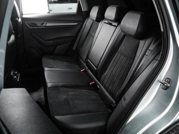 Skoda Karoq I с пробегом 2020 года, цена 2 275 000 рублей, 125737 км, внедорожник, Автокод Объявления