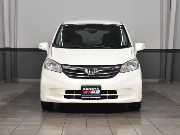 Honda Freed I Рестайлинг с пробегом 2012 года, цена 1 099 995 рублей, 138946 км, компактвэн, Автокод Объявления