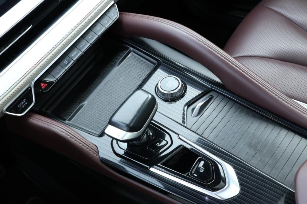 Geely Monjaro I Москва  - изображение 15