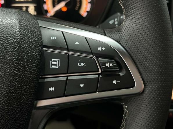 Lada (ВАЗ) Vesta I Рестайлинг (NG) с пробегом 2024 года, цена 1 550 000 рублей, 12335 км, универсал, Автокод Объявления