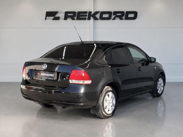 Volkswagen Polo V с пробегом 2012 года, цена 719 000 рублей, 261113 км, седан, Автокод Объявления