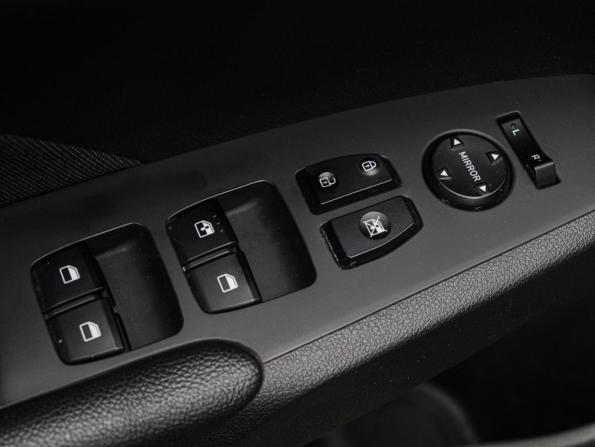 Hyundai Solaris II с пробегом 2019 года, цена 1 450 000 рублей, 68217 км, седан, Автокод Объявления