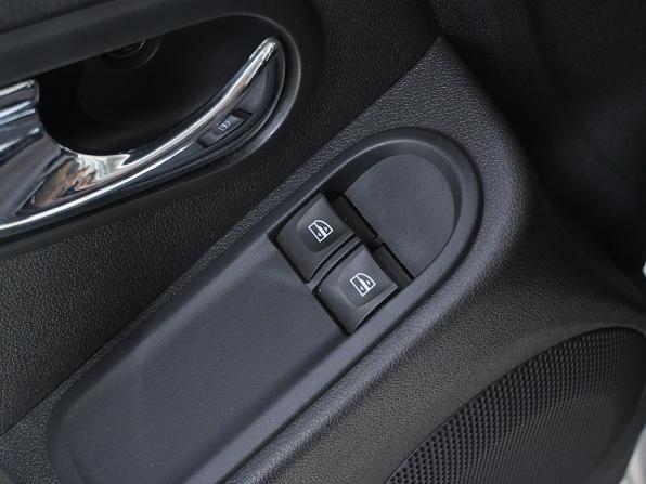 Nissan Terrano III (D10) с пробегом 2021 года, цена 2 050 000 рублей, 20910 км, внедорожник, Автокод Объявления