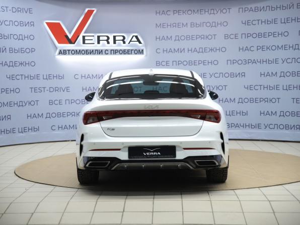 Kia K5 III с пробегом 2022 года, цена 2 390 000 рублей, 76468 км, седан, Автокод Объявления