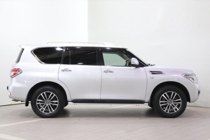 Nissan Patrol VI (Y62) Рестайлинг с пробегом 2018 года, цена 4 950 000 рублей, 77901 км, внедорожник, Автокод Объявления