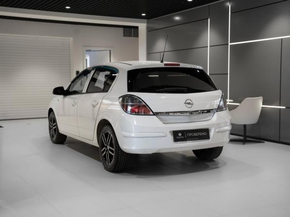 Opel Astra H Рестайлинг с пробегом 2010 года, цена 445 000 рублей, 330152 км, хэтчбек, Автокод Объявления