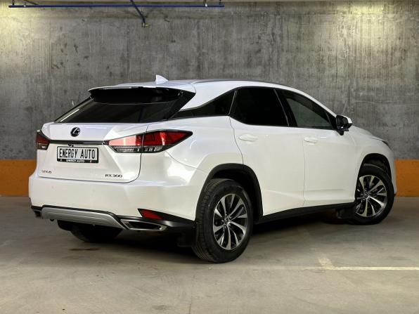 Lexus RX IV Рестайлинг с пробегом 2021 года, цена 4 799 000 рублей, 106752 км, внедорожник, Автокод Объявления